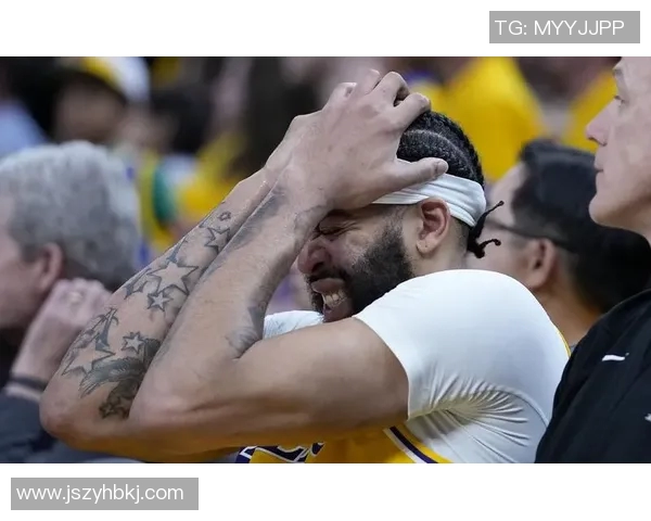 湖人安东尼·戴维斯交易传闻再起：解析湖人队未来规划、浓眉潜在下家及NBA交易市场动态